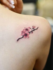 80 Best Small Tattoos Of All Time - Doozy List
